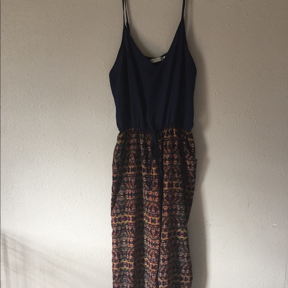 Jumper - Picture 1 of 3